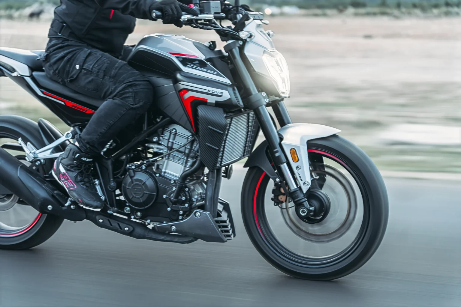KOVE 350R - המנוע